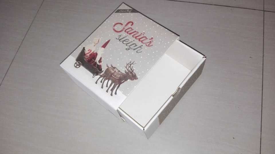Custom design corrugated drawer paper packaging box for Christmas's gift