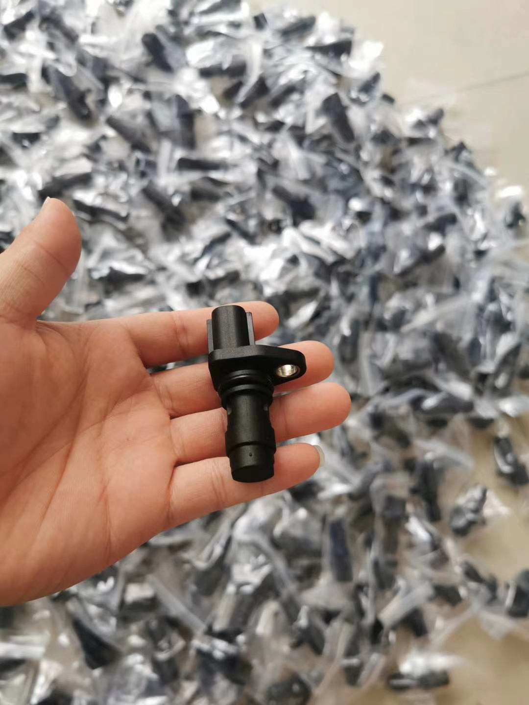 SK200-8 SK230-8 SK250-8 SK350-6E-8 E320D ZAX200-3 ZAX230-3 Excavator Parts VH893901080A S8939-01080 Air Pressure Boost S