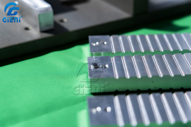 Cosmetic Metal Mold For Eyebrow Pencil Filling And Releasing Machine