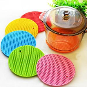 China New Arrivel Food Grade Multipurpose Flexible Silicone Pot Mat Jar Openers wholesale