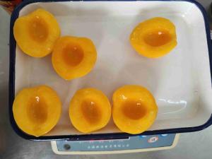 China Canned Yellow Peach Fruit 400g/Can Shelf Life 2 Years wholesale