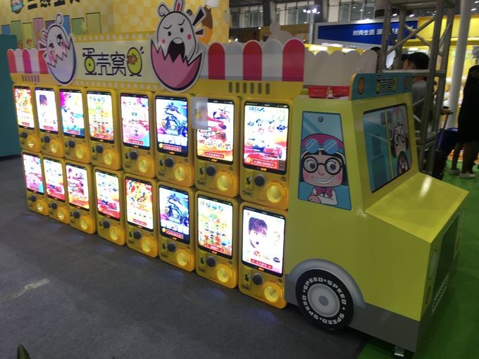 100W Eggshell Capsule Toy Gashapon Kids Arcade Machine