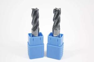 China AlTiN Coating 10mm HRC45 4Flute Flat Solid Carbide End Mill Cutter wholesale