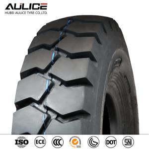China Off Road 16Ply 8.25-16 Rubber Solid Forklift Tires / Forklift Solid Tyres wholesale