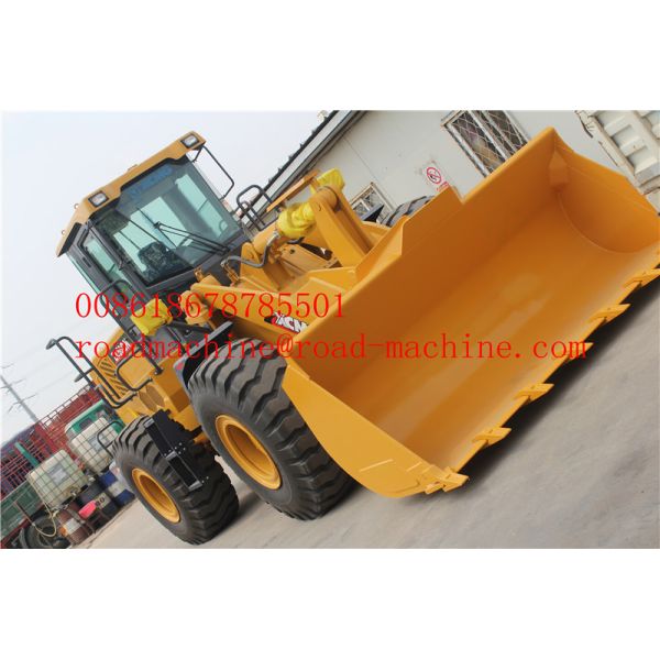 220HP Loading 5T Compact Wheel Loader With 3m³ Bucket 3550mm Ground Clearance