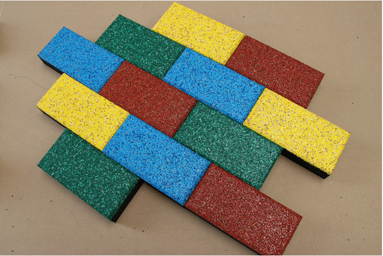 50*50cm Rubber Sports Flooring Thickness15-40mm Weight 3.6kg-8.4kg