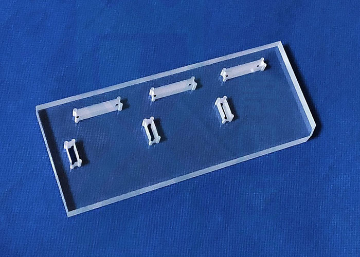 2.2g/Cm3 Customization Special Shaped Quartz Glass Plate