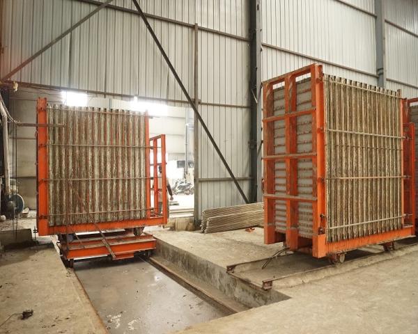 Industrial Lightweight Wall Panel Machine With Boiler System Environment