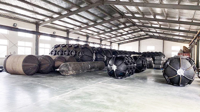 Docking Salvage Roller Bags , Explosion Proof Ship Salvage Airbags