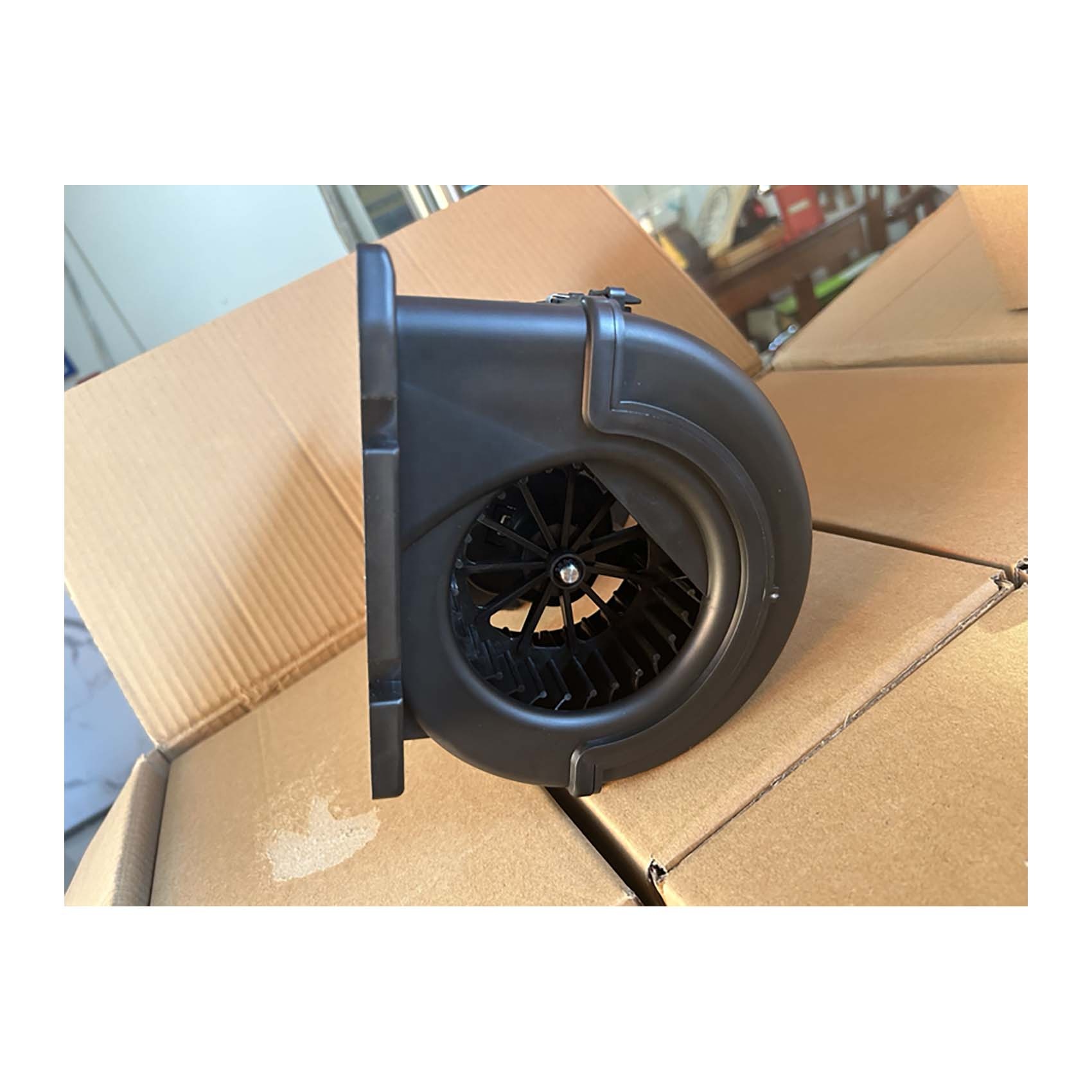 Fan Motor 20926019 for VoFh Auto Parts Heater Blower Heavy Truck 35cm * 22cm * 19cm