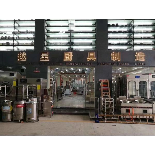 25x3L Electric 3 - Tank Four Basket Stainless Steel Fryer With Cabinet