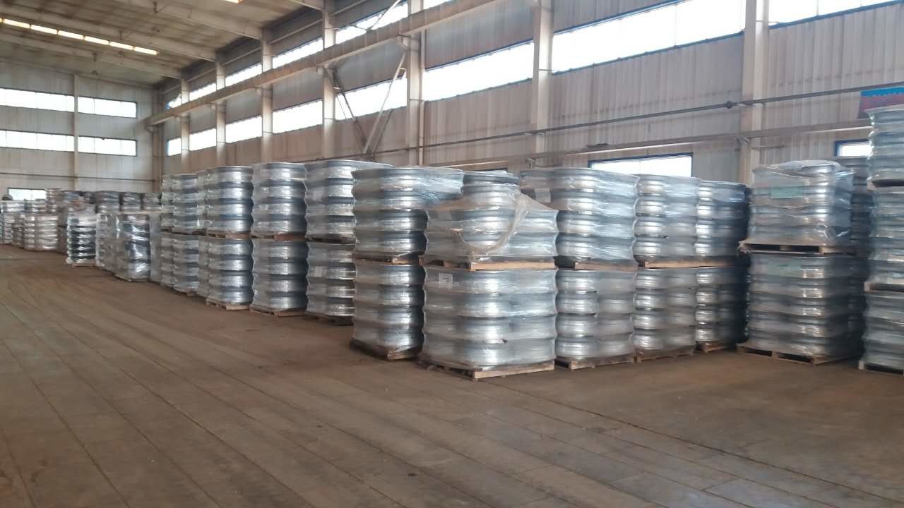 Customizable China Steel Wheel : 22.5*9.00 Steel Rim Wheel and Tubeless Wheel Lightweight Wheel
