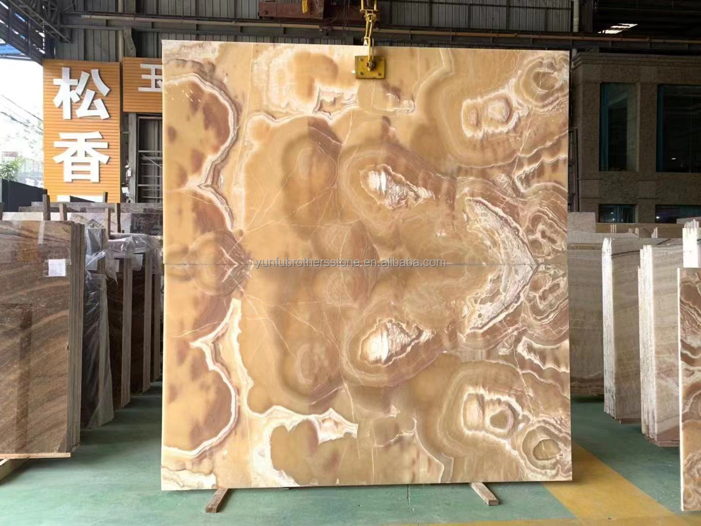 Thickness Tolerance /- 1mm Antique Book Match Yellow Onyx Marble for Lavabo Component