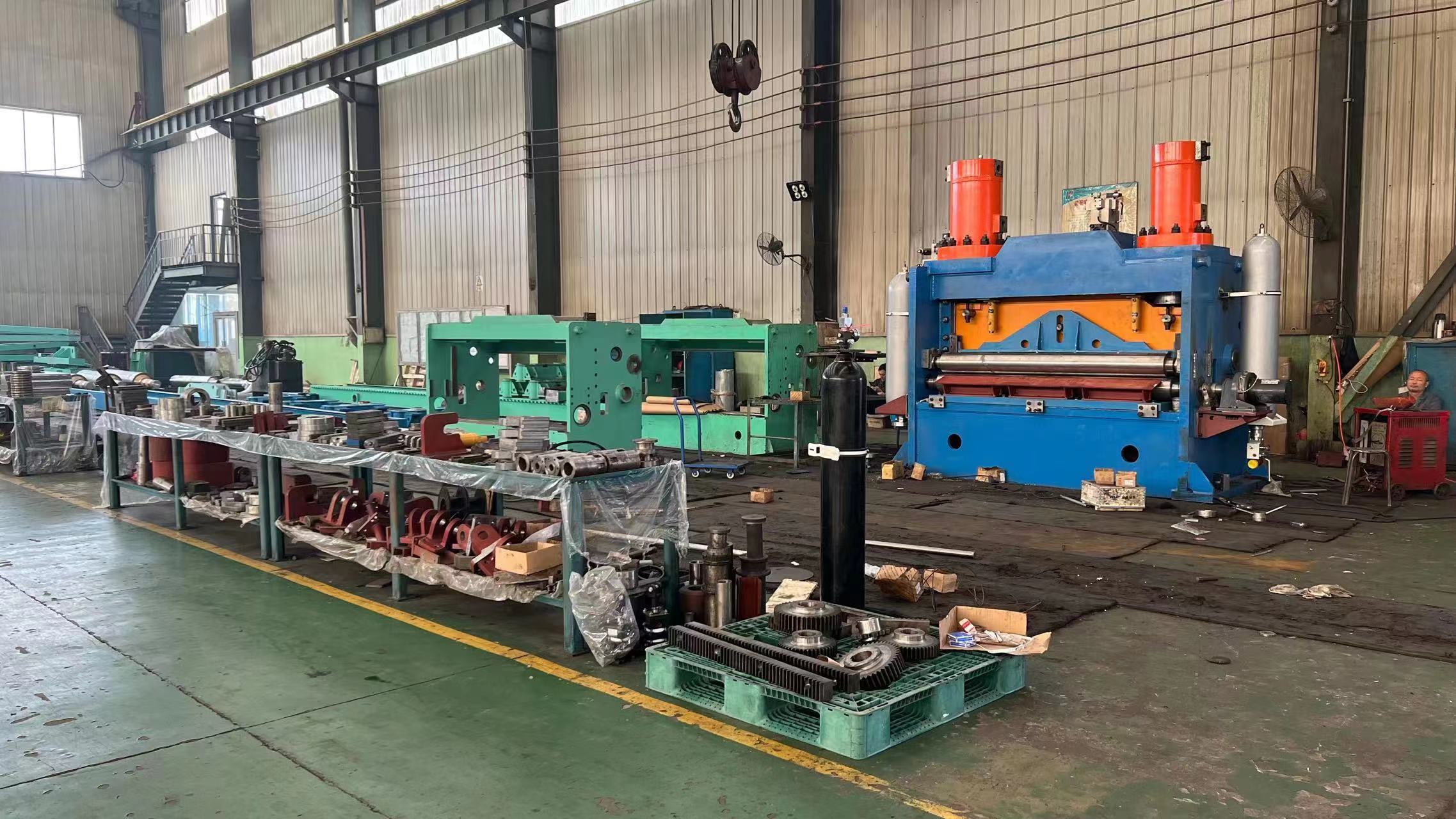 12mm Middle Plate Leveling and Cross Cutting Production Line with 680 Rated Power
