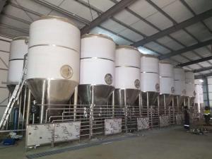 China 100HL Conical Fermenter Stainless Steel Brewing Unitank wholesale