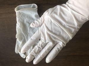 China Skin Friendly Disposable Medical Gloves , Powder Free Nitrile Exam Gloves wholesale