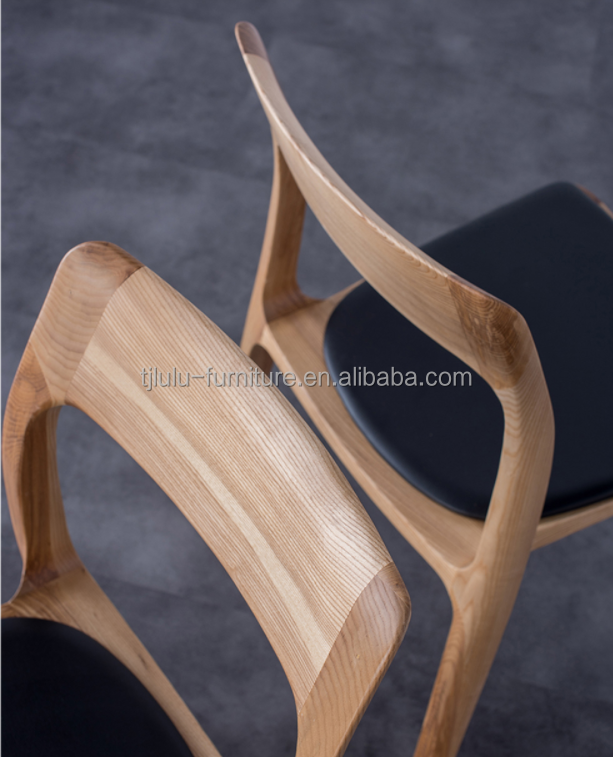 Solid Wood Frame Customization Dining Chairs for Modern Restaurant Stacking