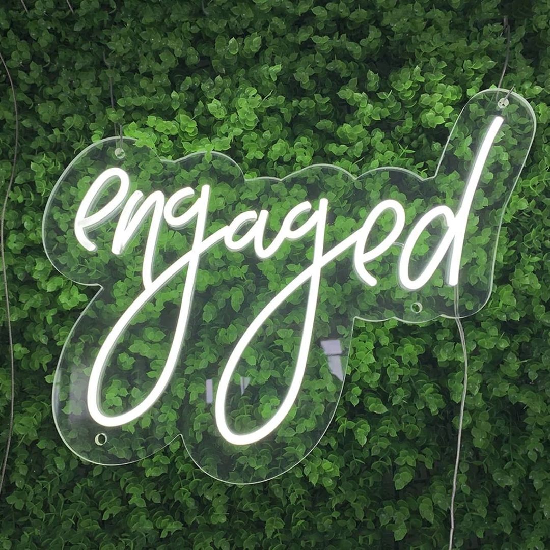 Studio LED Neon Sign with Customizable Design and Long Lifespan Lifespan hours 50000