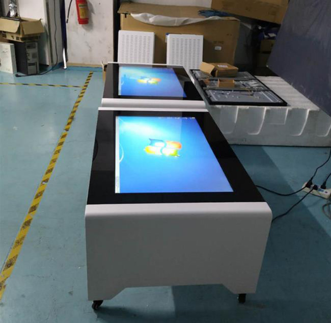 43 Inch Smart Kids Game Touch Screen Table / Kids Education LCD Multi-Touch Windows Drafting Table