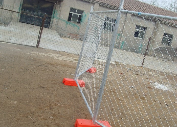 Diamond Hole Shape Portable Chain Link Fence For Residential Housing Sites