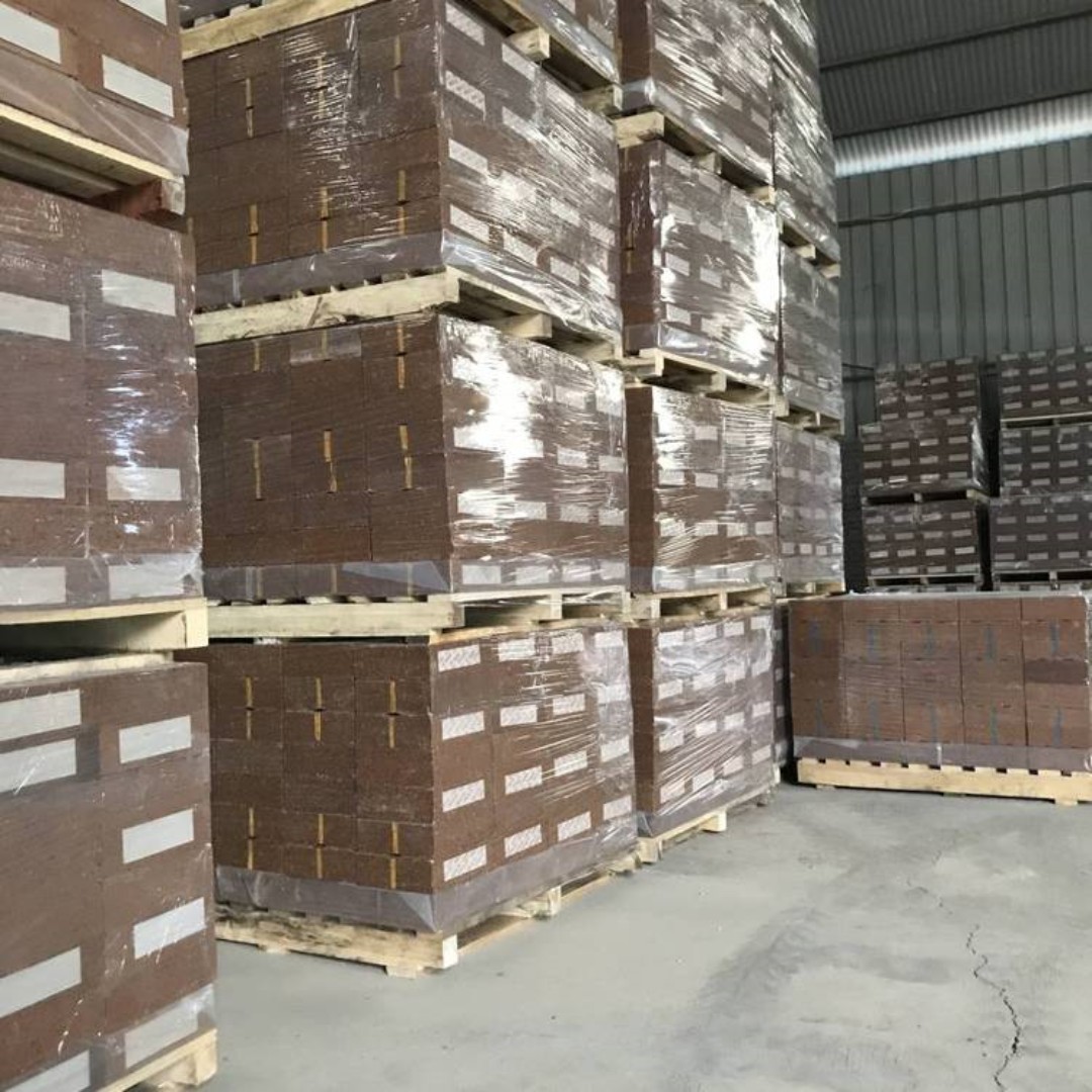 Magnesia Lron Raw Material Used For Cement Rotary Kiln Transition Zone Refractory Brick
