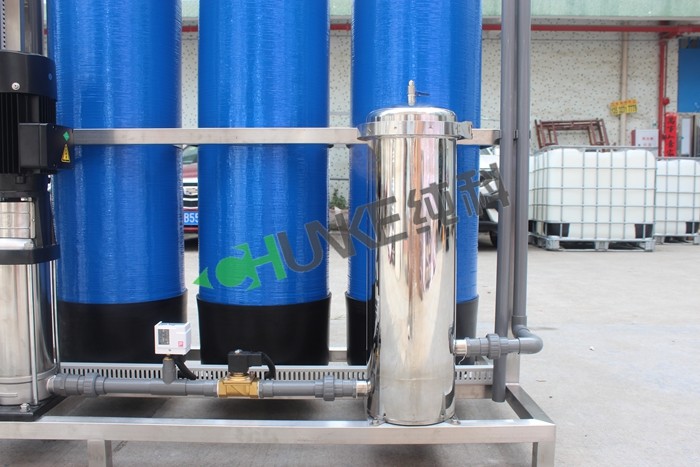 Small Reverse Osmosis water filter 1500GPD 250 liter ro plant price drinking water treatment machine