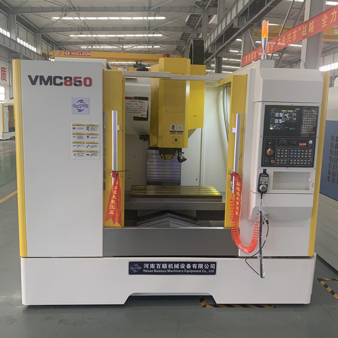 High Precision 3 Axis Vmc Cnc Vertical Metal Milling Machining Center Lathe