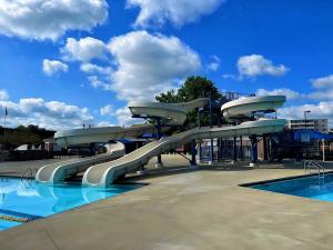 China Commercial Fiberglass Swimming Pool Aqua Game Fiberglass Water Slide wholesale