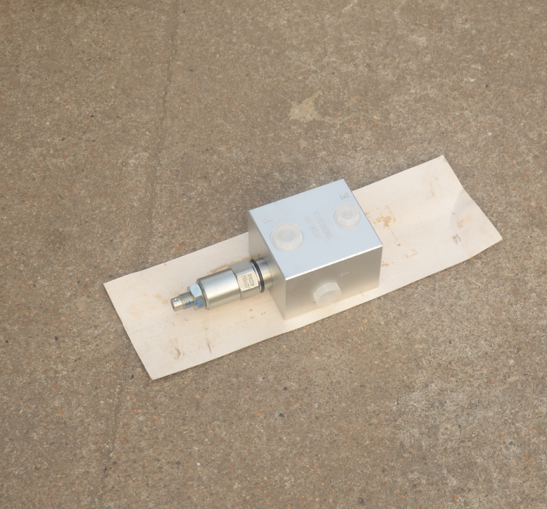 Zoomlion Garbage Truck Push Shovel Valve: Cylinder Counterbalance Valve, Hydraulic Block for Telescopic Balance