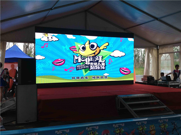 P6mm Indoor Stage LED Screen Concert Led Wall 384*192mm Module Size SMD3528