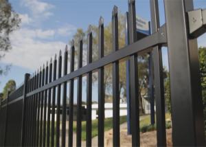 China garrison fence panels spear crimped design 1800mm height and 3000mm width wholesale