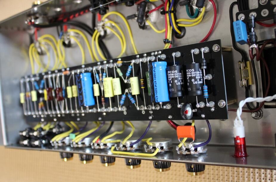 Plexi1959 Grand Style Plexi Tone Hand Wired Tube Guitar Amp Chassis Ruby Tubes 50W Musical Instruments Imported Parts