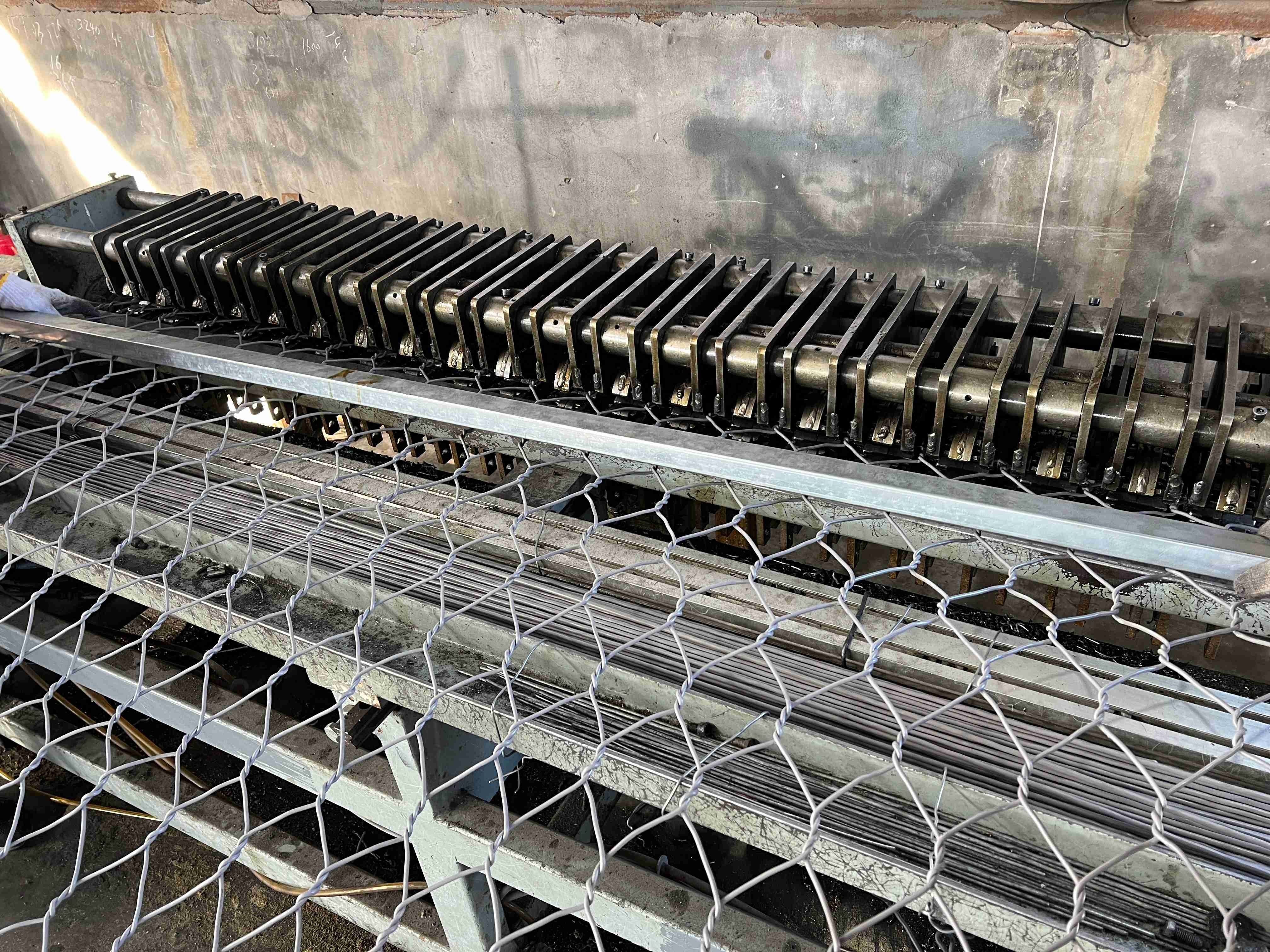 2*1*0.5m 2*1*1m 3*1*1m Galfan Gabion Baskets Woven