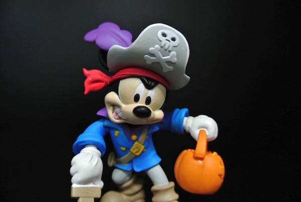 Pirate Style Mickey Mouse Action Figure , Mickey Mouse Figurines Collectibles