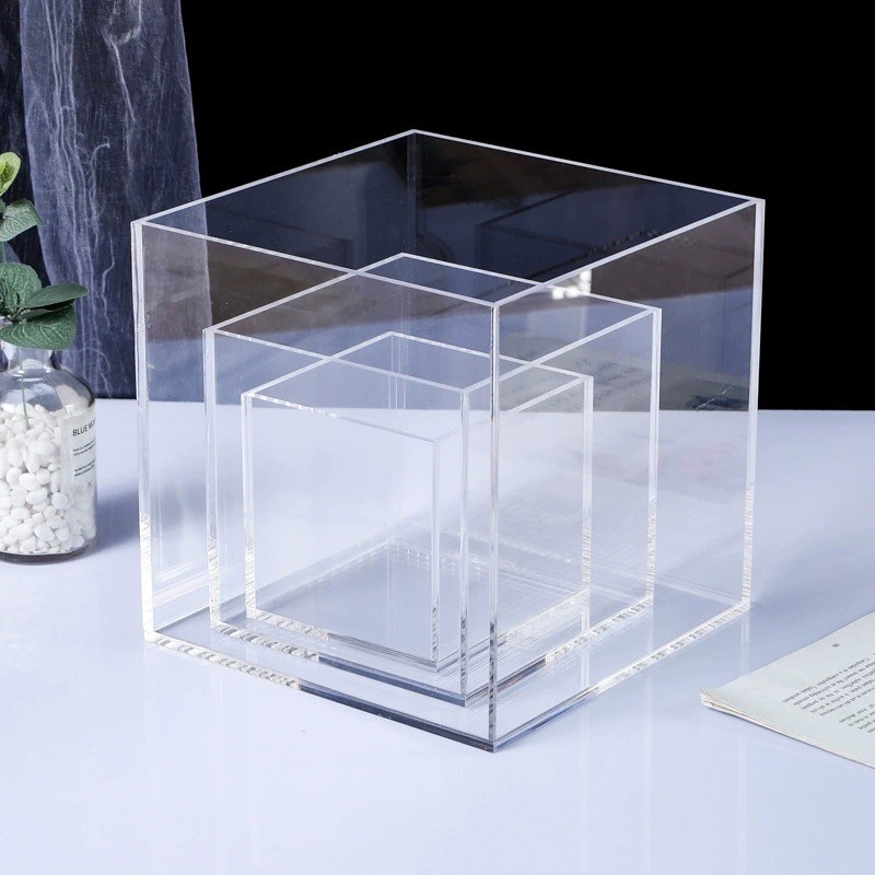 Custom Display Case With Magnet Lid Acrylic Booster Box With Closure Protector Case