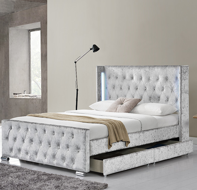 Royal Queen Size Upholstered Storage Bed Tufted Buttons With Four Drawers