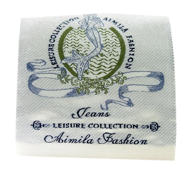 Clothing Brand Name Woven Fabric Labels Fashion Gold Yarn Wholesale Apparel Labels