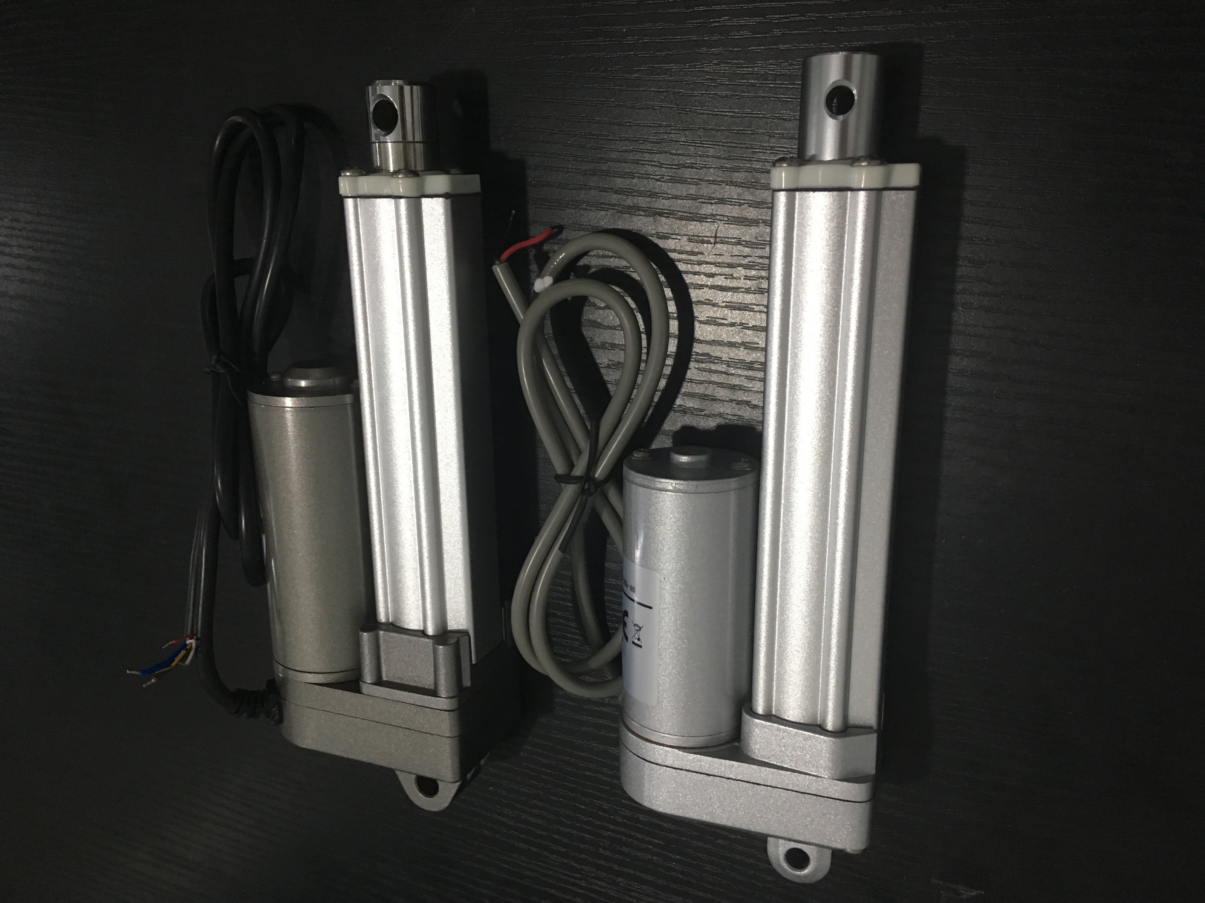 15 Inch Fast Linear Actuator 12 Volt 500N load 16mm/s
