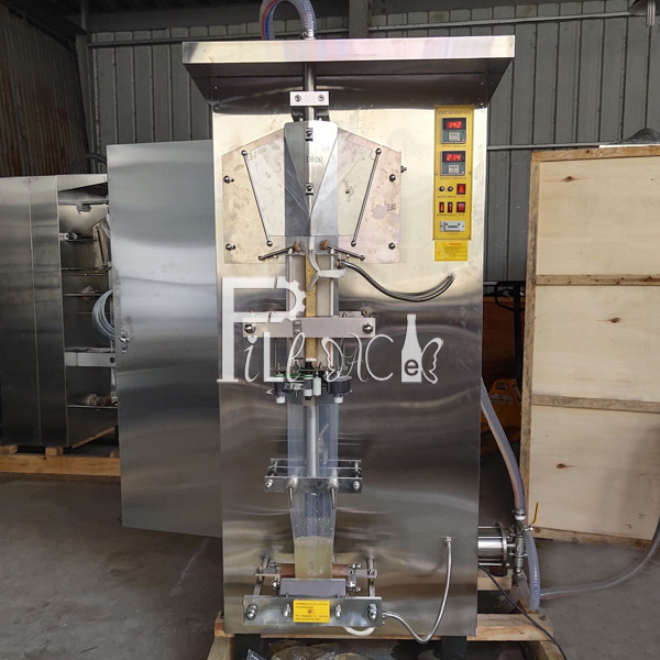 Electric Plastic Sachet Liquid Filling Machine