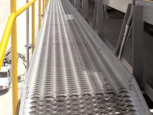 China Anti Skid Metal Plate Safety Grating , Perforated Grip Strut Walkway Grating wholesale