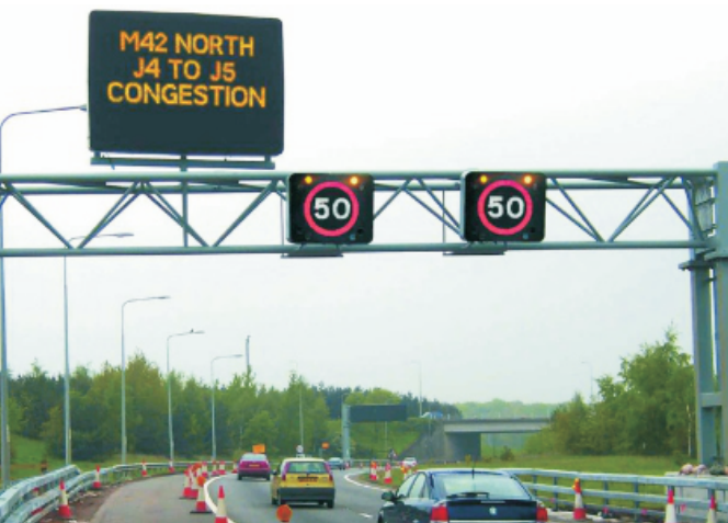 1pcs Outdoor Highway Traffic LED Message Board Screen with Trailer 256*128 32768 Dots