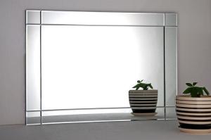 China Tempered washroom bedroom silver mirror wholesale