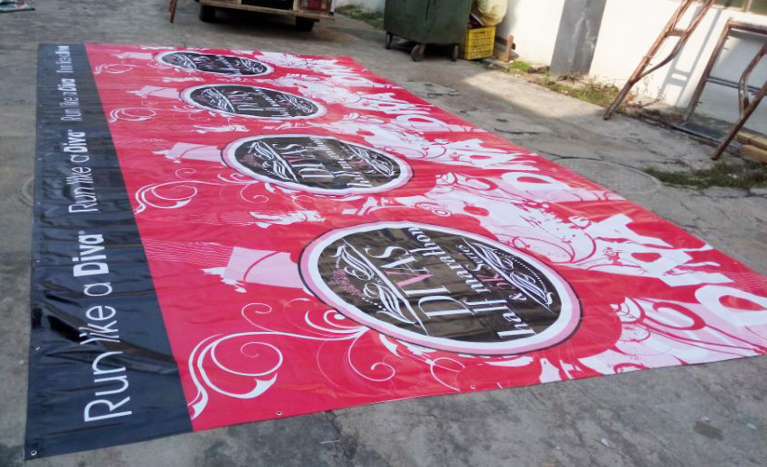 Custom outdoor PVC banner