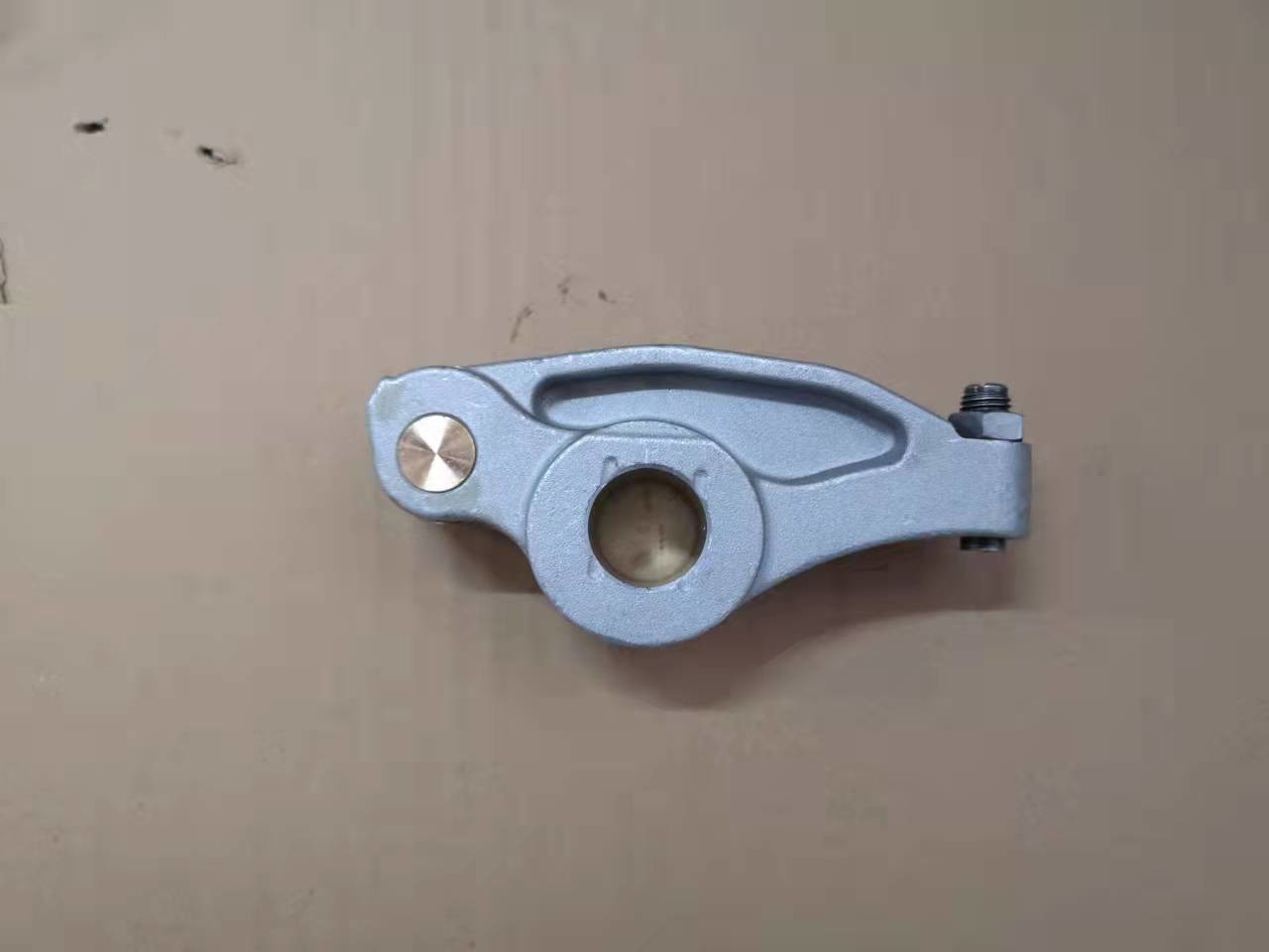 4HK1 6HK1 Rocker Arm 8973064213 Cylinder Head Air Inlet Rocker Arm Excavator ZX240 ZX360 Truck NPR NQR FSR FVR