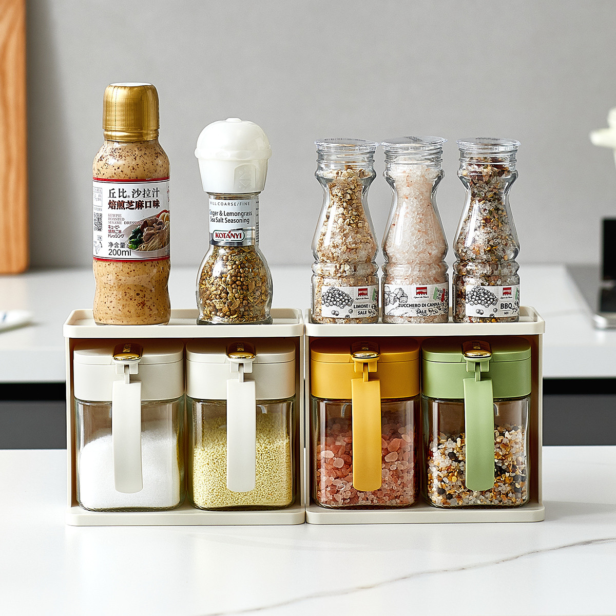 2 Grids Seasoning Box Spice Box with Handle Containers with Spoon Functional Condiment Jar Storage Rack for Salt Sugar Cruet