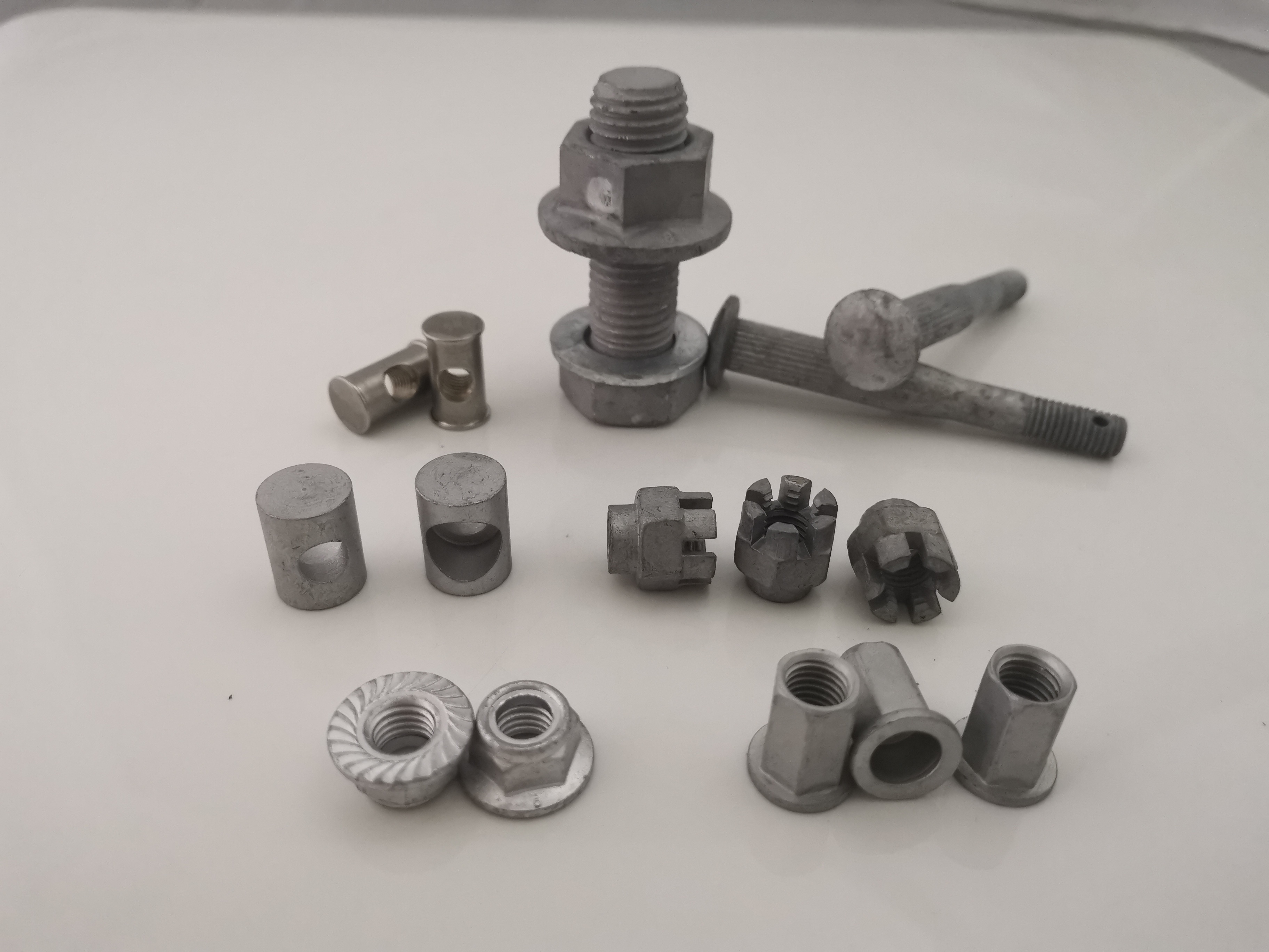 High Tensile B7 Heavy Hex Bolts And Nuts Manufacturing Hot Dip Galvanized Hex Full Thread Bolt With Nut And Washer