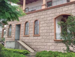 China 200x400mm Mushroom Outdoor Stone Cladding Tiles Outside White Ceramic 1152SQM wholesale