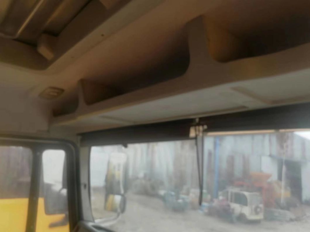 HOWO 6X4 Fuel Truck 20000 to 25000 Liters Fuel Oil Tank Tanker Truck for Sale