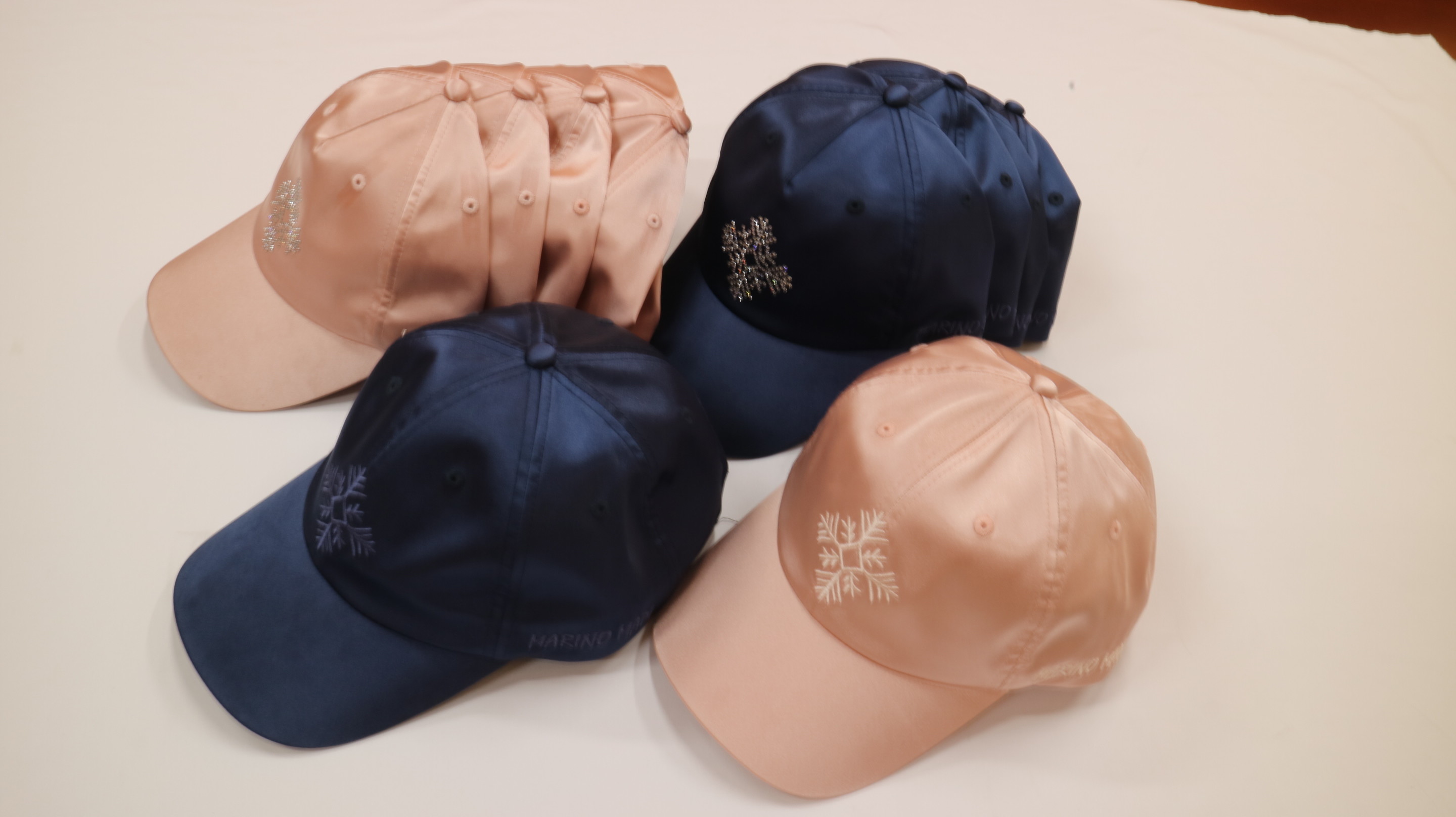 High - End ACE 5 Panel Baseball Cap Fashionable Satin Fabric Solid Color Rhinestone Patch Logo