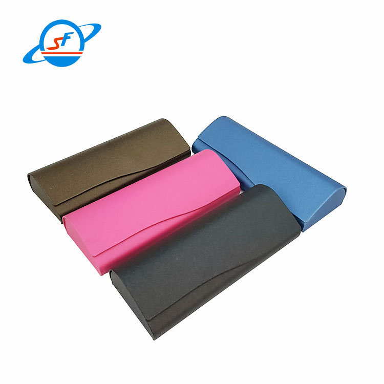 Fashion PVC Sunglasses Case Plastic Spectacle Case OEM / ODM Available